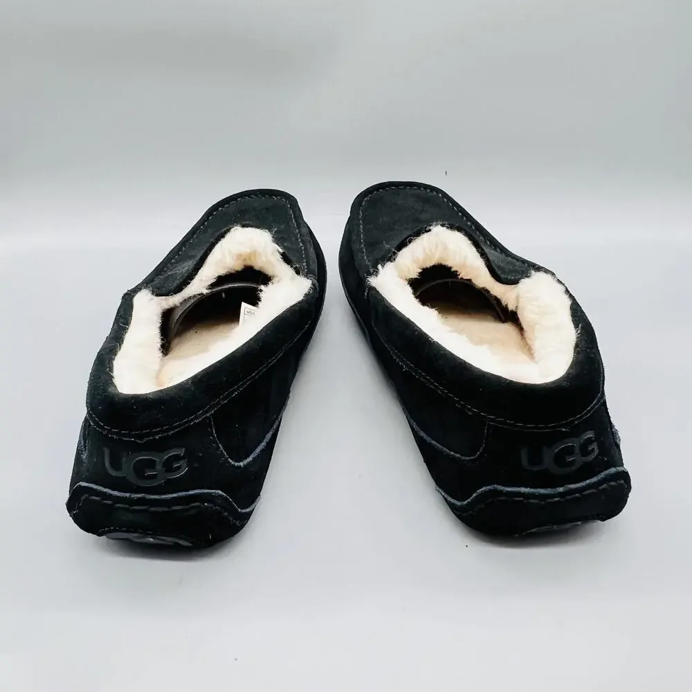 UGG Shoes Mens 11 Black Suede Ascot Shearling Lined Moccasin  display picture 2